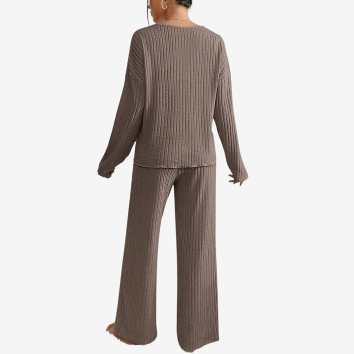 Women’s Ribbed Two-Piece Lounge Set with Long Sleeve Top and Pants