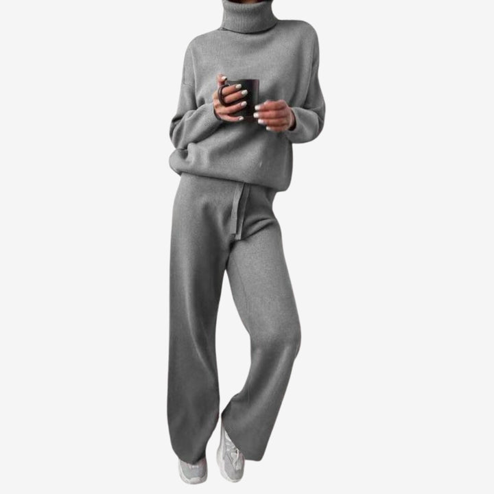 Women’s Two-Piece Turtleneck Top and Wide-Leg Pants Set