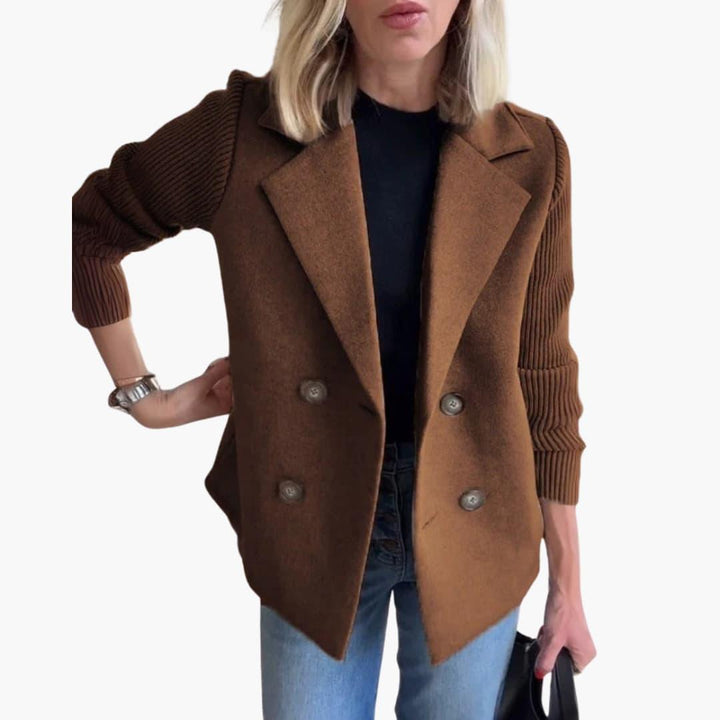 Women’s Blazer with Lapel Collar and Button Fastening