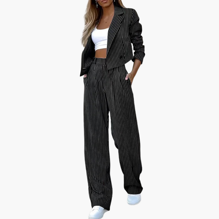 Women’s two-piece set with blazer and Pants