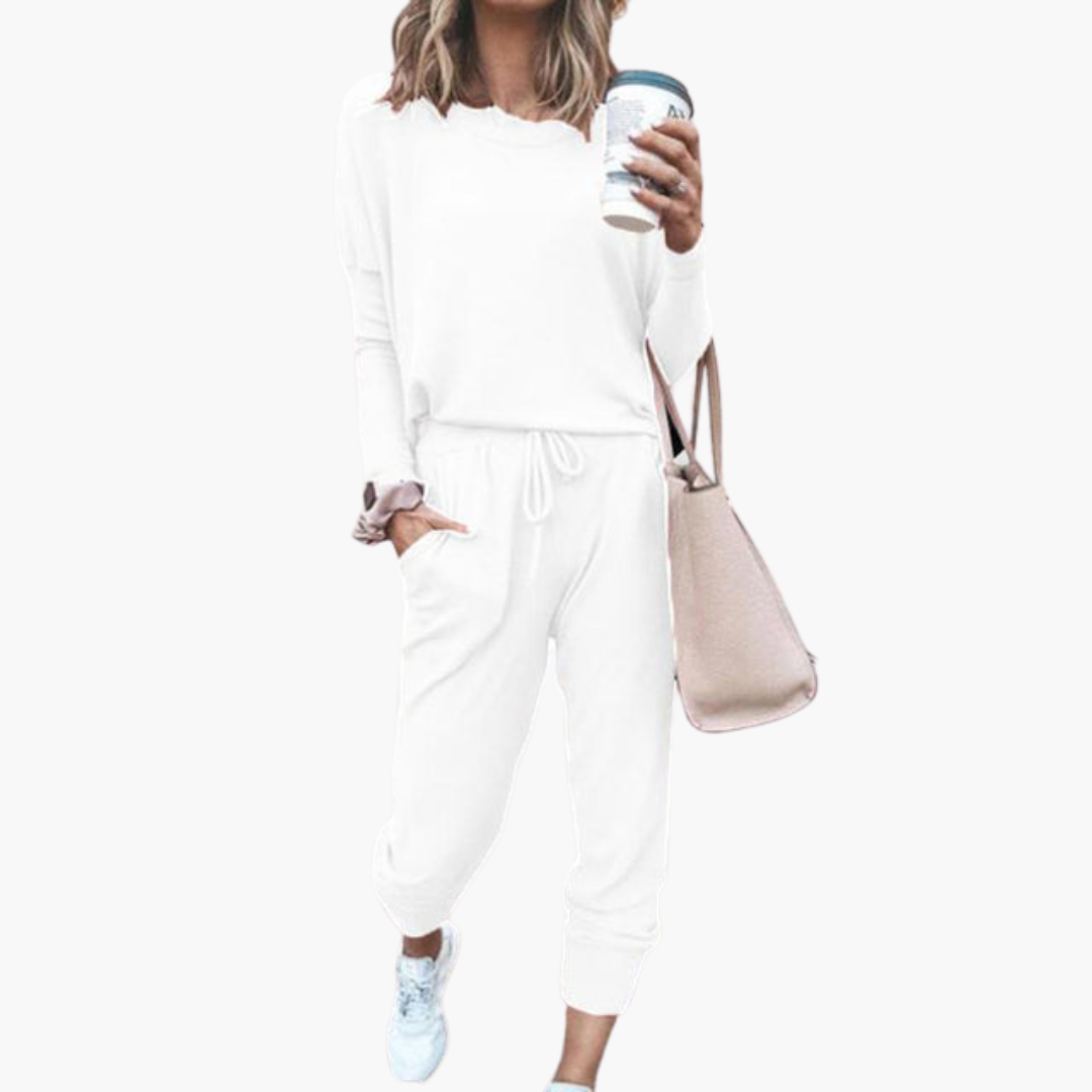 Women’s two-piece set with long sleeves and Pants