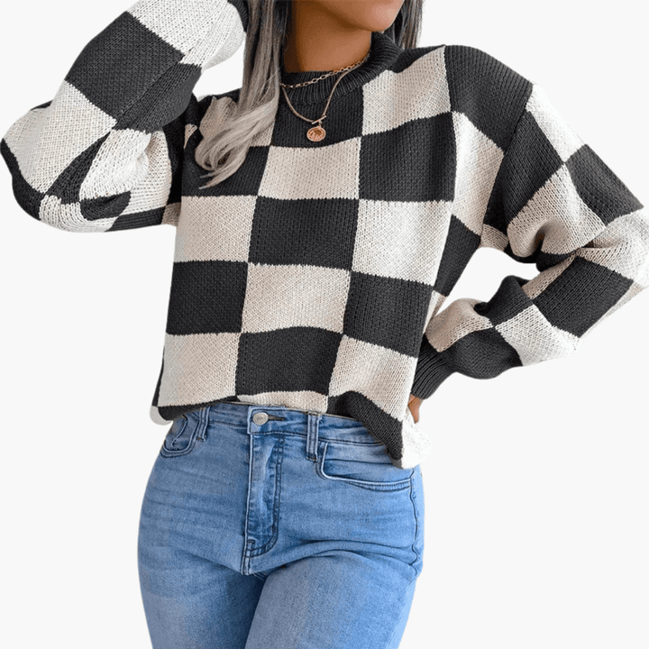 Women’s Oversized Knit Sweater with Long Sleeves and Pullover Style
