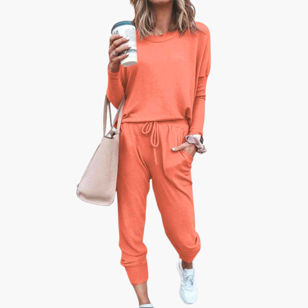 Women’s two-piece set with long sleeves and Pants